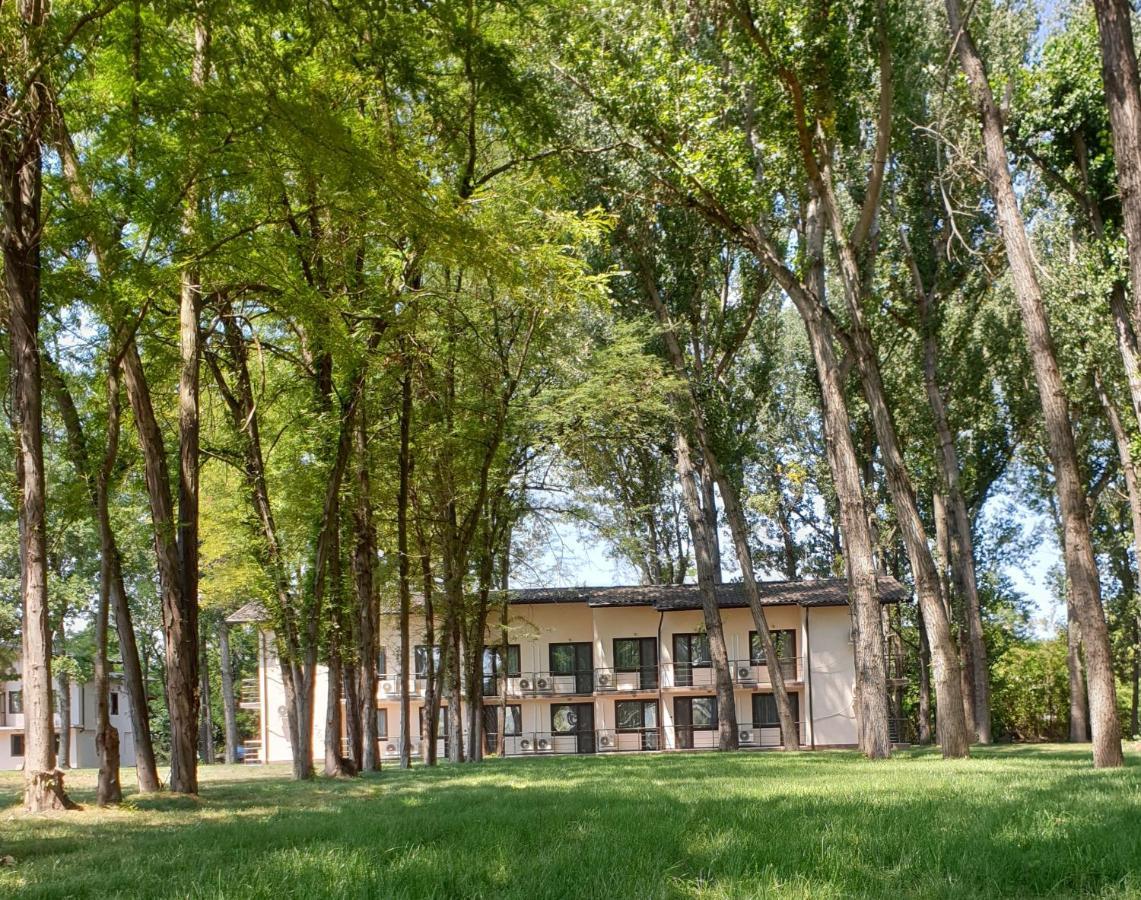 Paradise Park Polski Trŭmbesh Exteriör bild